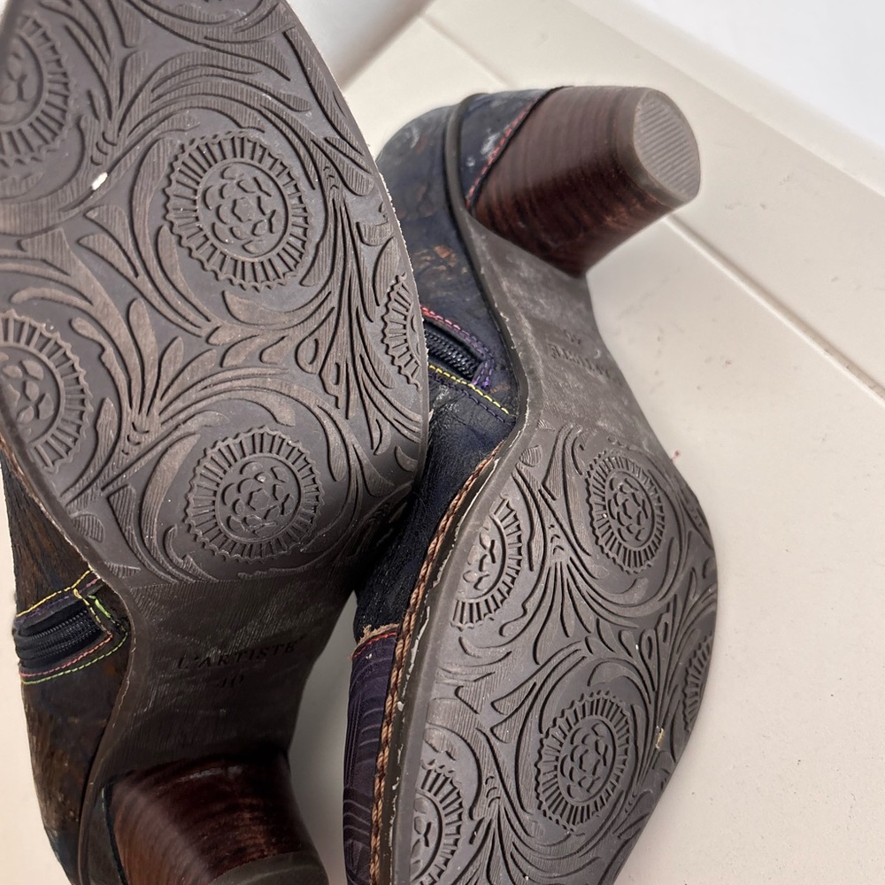 L'Artiste by Spring Step Waterlily Booties Crushed Navy Blue Leather, Sz 40/9.5 - Picture 9 of 11